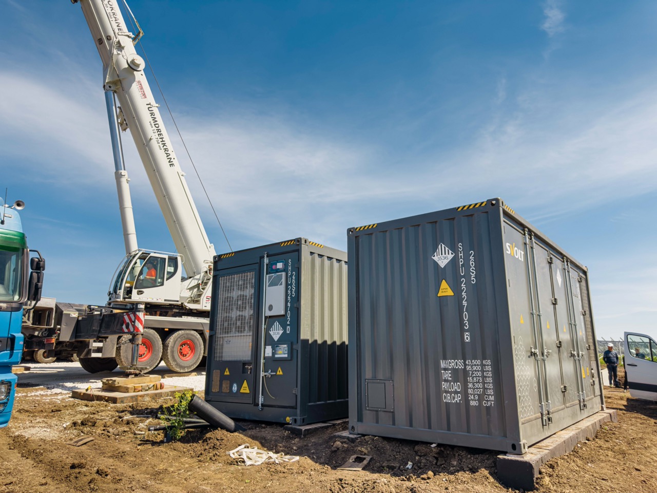 Containere instalate — vedere laterală